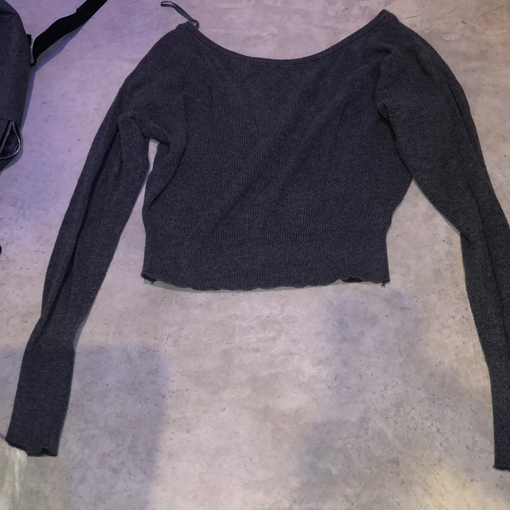 Boat neck grey sweater